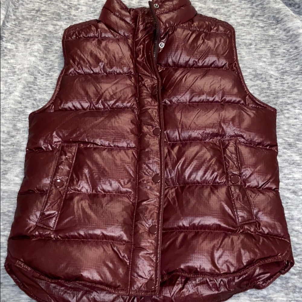J Crew Puff Maroon Vest